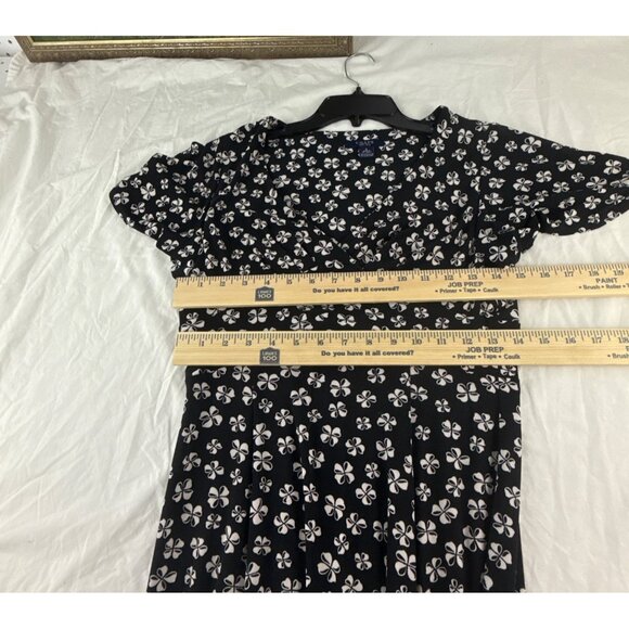 Chaps Black White Floral Dress Size Small Sleeveless Stretch Preppy Whimsygoth - Picture 7 of 7